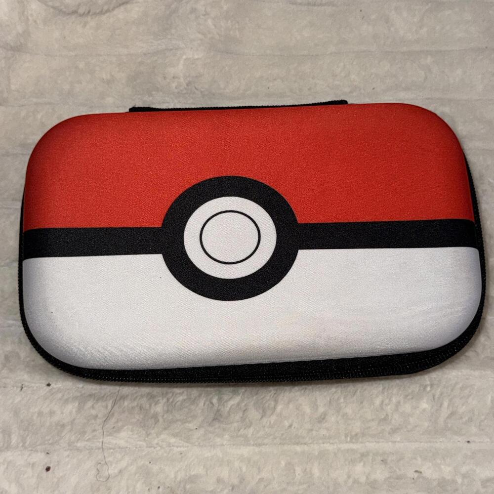 Pokemon Nintendo‎ Switch Case Pokeball Protector Red White